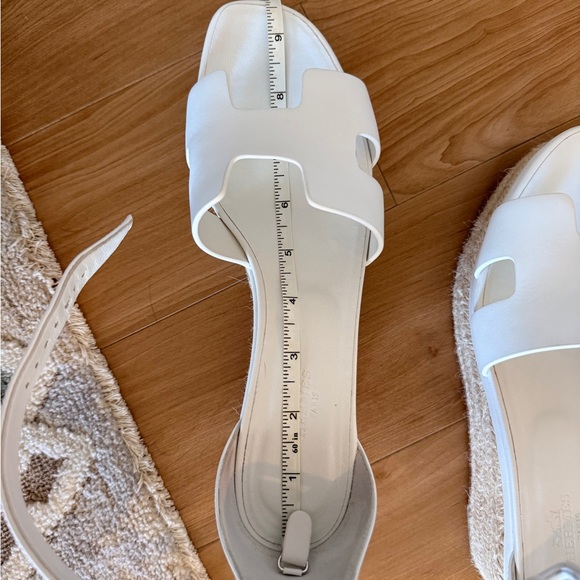 Hermes White Leather Platform Sandals - Picture 11 of 11